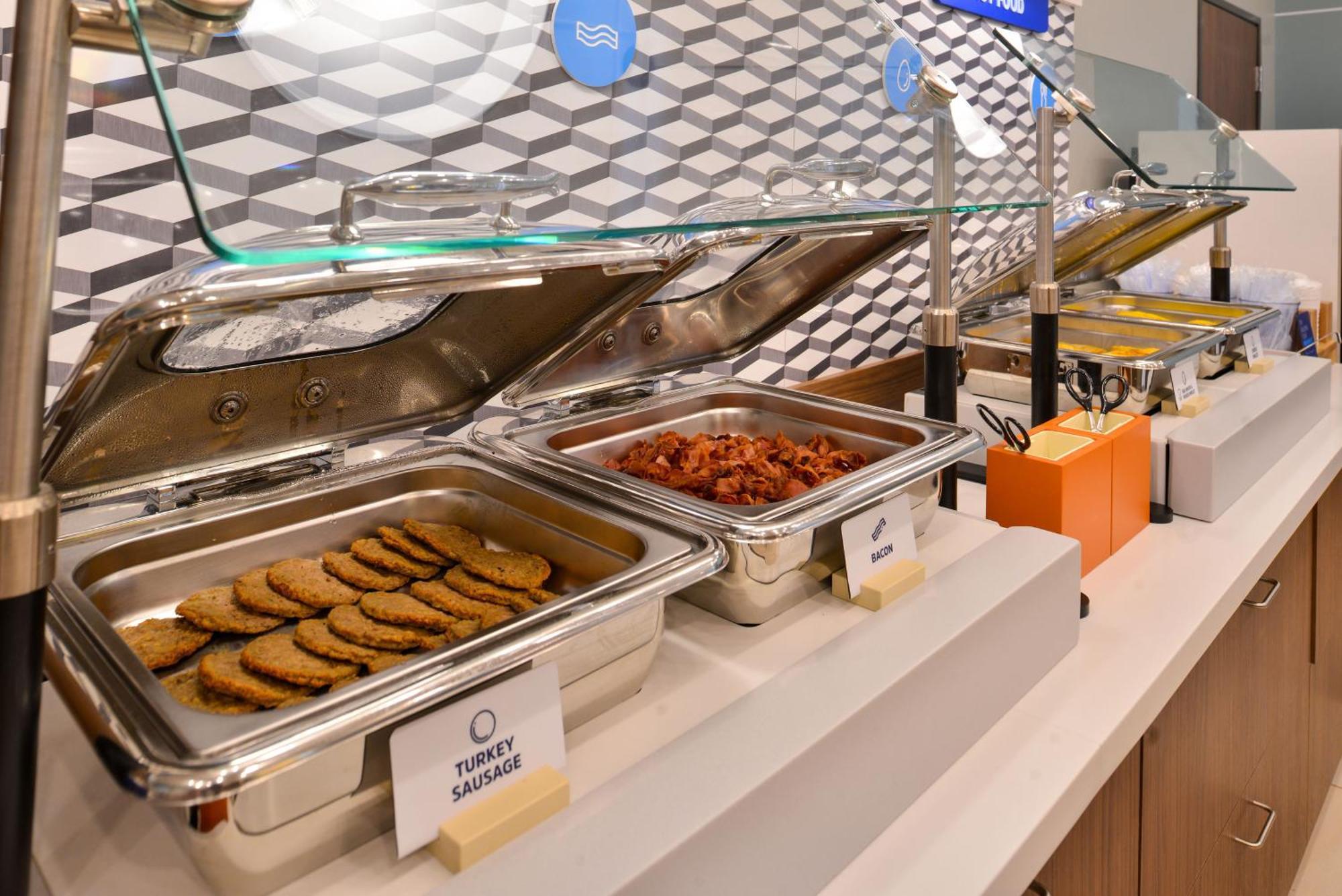 Holiday Inn Express - Cincinnati North - Monroe By Ihg Bagian luar foto